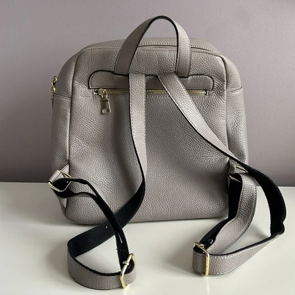 Steve Madden Backpack - Picture 3 of 4